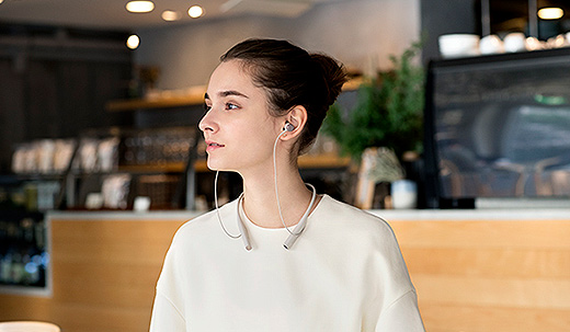 ソニーショップ テックスタッフ プライスダウン 高音質なusb接続と自由なbluetooth接続の2 Wayスタイルで楽しめるネックバンドイヤホン Sbh90c が値下がりへ ソニーショップ テックスタッフ T Co Fngc6igb37 Sony Sbh90c ワイヤレス