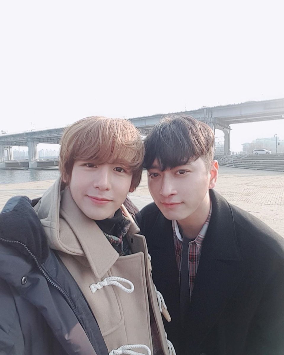 chansungarchive's tweet photo. https://t.co/KgEof46zmJ