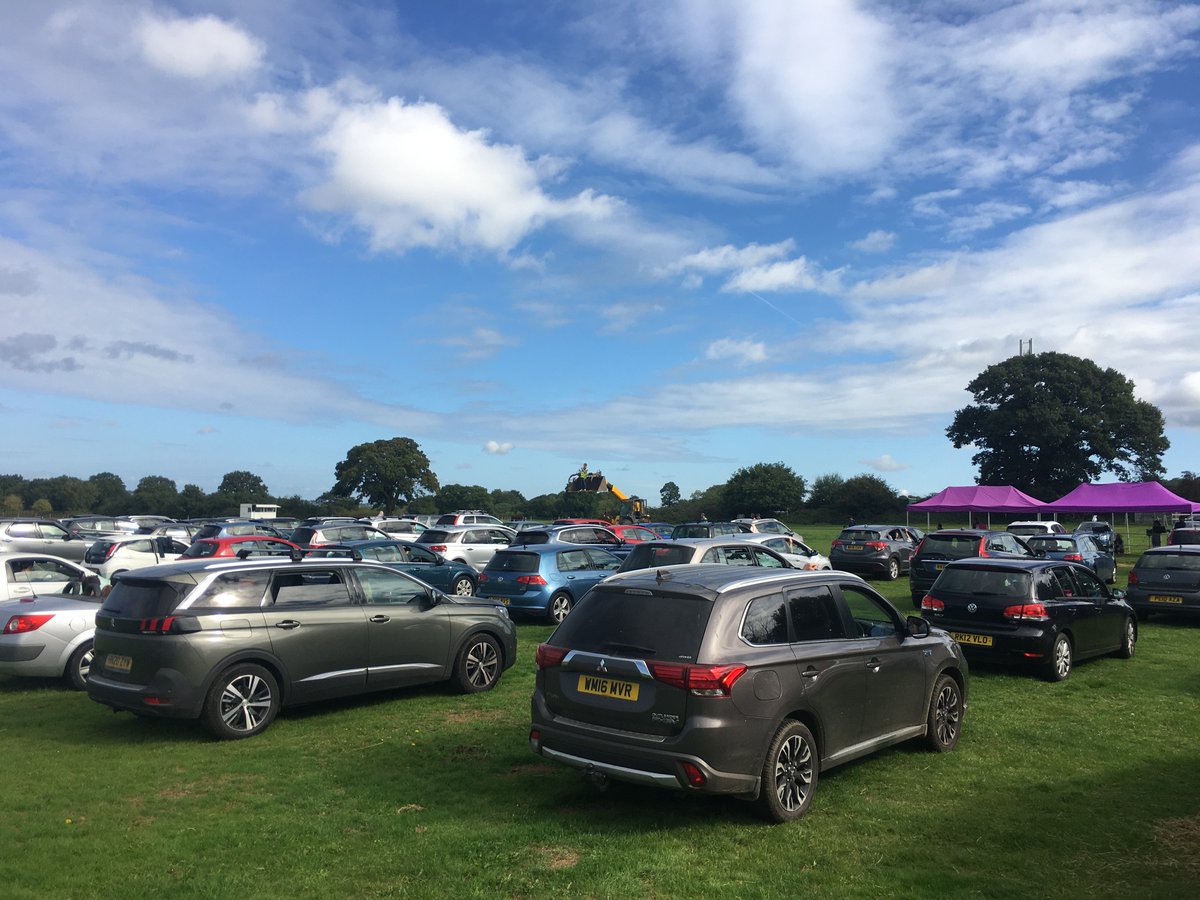 RPaulDavies's tweet photo. Thanks @bhcgodalming for first experience of #DriveInChurch today. @JCBmachines provided easy visibility; #CarRadio enabled clear audibility; and #Bartimaeus inspired great lesson on learning to see. Yet more creativity and imagination in @CofEGuildford #GladIWasntInJCBBucket! https://t.co/SLvljL9XZk