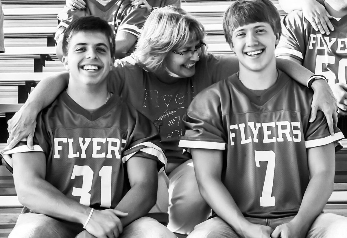 #Senior2021. Love being a mom of twin boys. So proud of Austin and Justin.