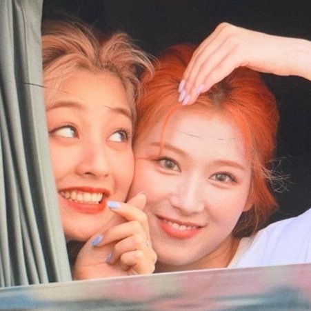 myeontozaki's tweet photo. Bugünde Sahyo'ya düşüyoruz
#Turkisharmylovesbangtan
#TurkishArmyDeservesBetter
#sahyo
#armyce
#oncearmy
#brofandom https://t.co/WjouwNlVm9