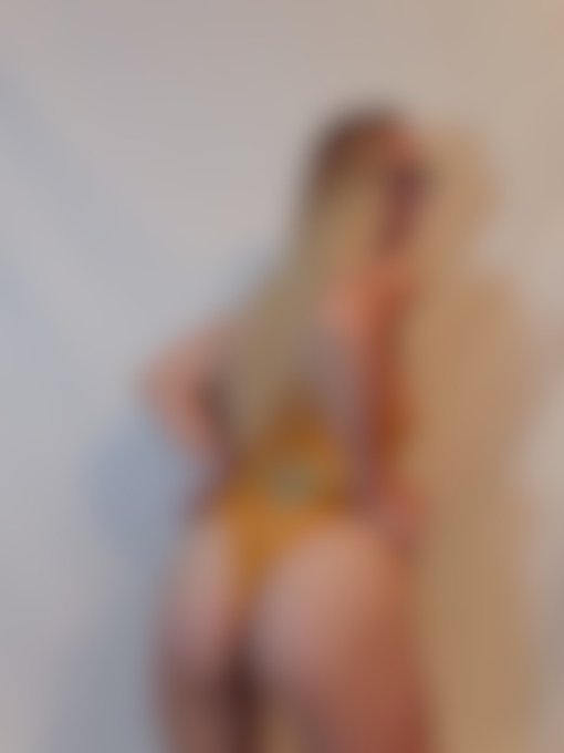 Sign up to my Modelhub Fan Club to see this brand-new exclusive photo: https://t.co/I9heb3xYt1 https://t<a href="/tag/manyvids"class="tags"><span>#manyvids</span></a>