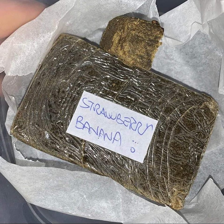 NicolasWeed11's tweet photo. De la bonne weed livraison discrète partout en france
Snap: bony_ryan2020
#Montréal #Gatineau #weed #beuh
#shit #cocaine #drogue #Alma
#Princeville #levis #Sherbrooke #Québec #citation #Annecy_live #Toulouse #meditation #Montpellier https://t.co/hD4vgGYZdK https://t.co/HQcAYHka24 https://t.co/snAX69SN4C