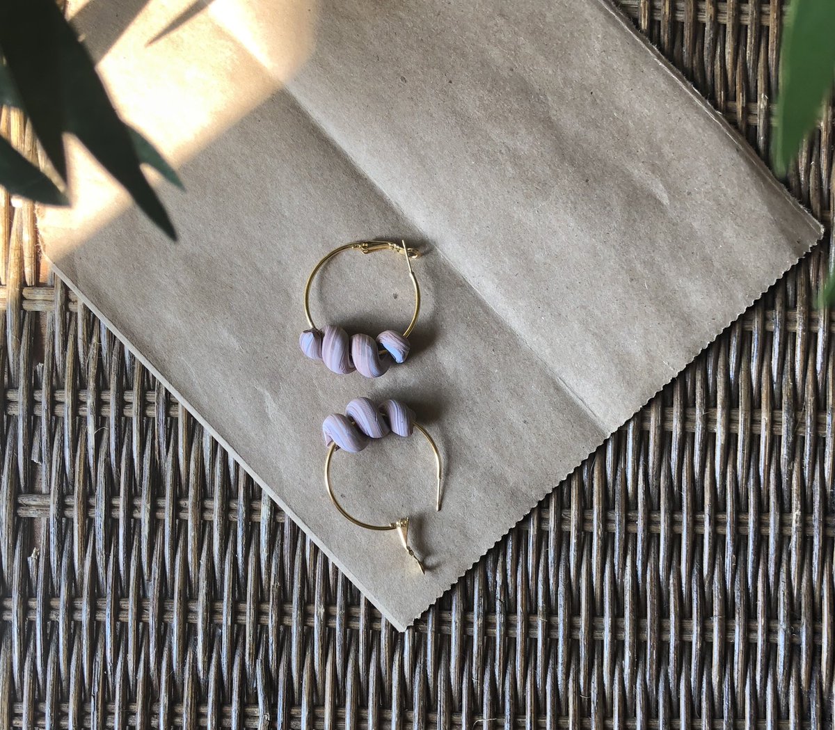 heavencolbert34's tweet photo. It cost nothing to retweet and support a young black business owner! No pressure though lol. 🧚🏽

Handmade earrings on my Etsy shop! New styles up! https://t.co/WzXC7hYvM0