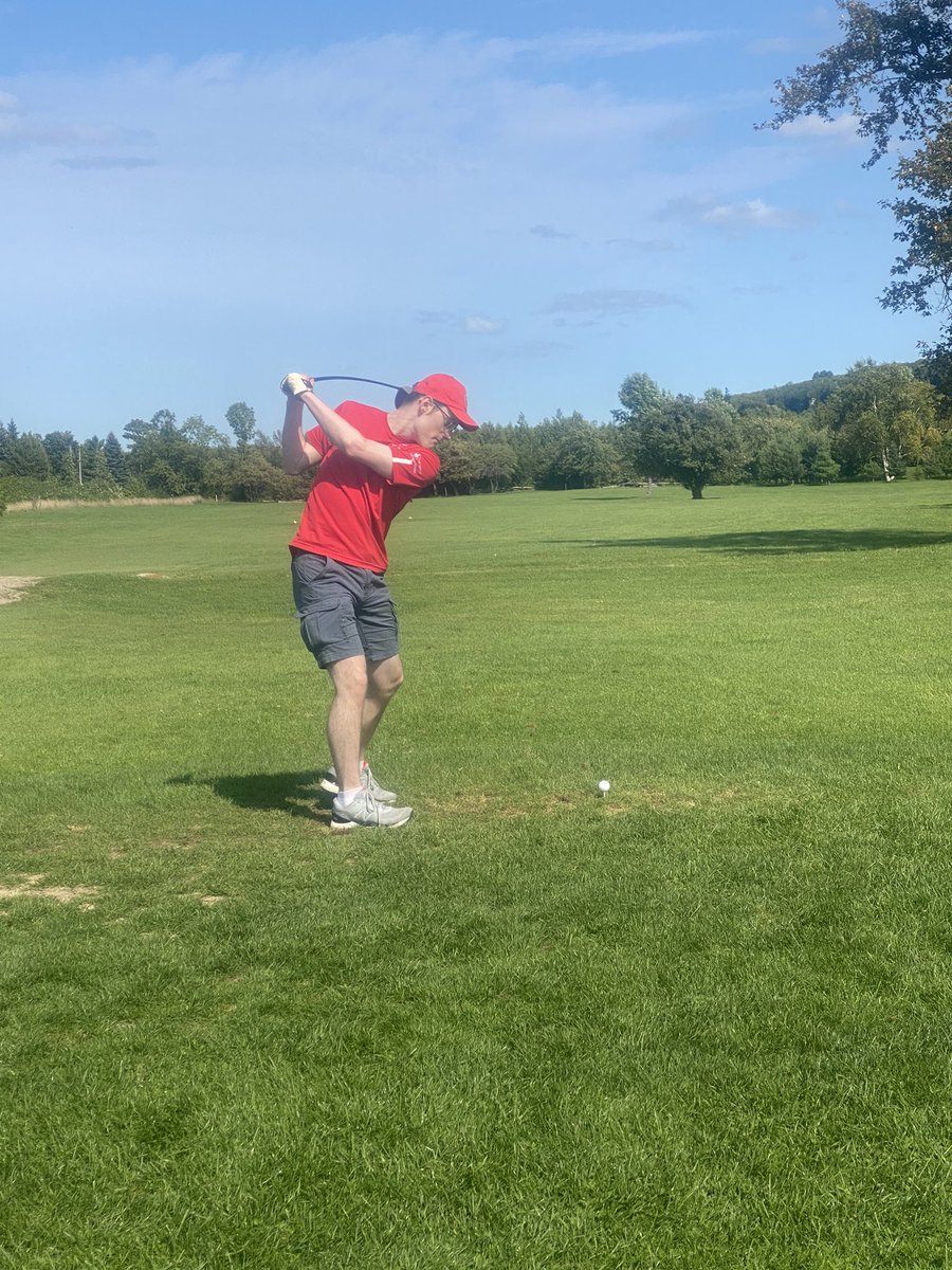Nrgizr11's tweet photo. #EducatorsONTheMove #summeractivechallenge Day 67. Family golf day @WiartonGolfClub Walked all 9 holes on this beautiful course that is built into the side of the escarpment. https://t.co/HxvPbLbOWq