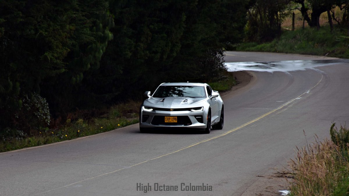 HighOctaneCol's tweet photo. Chevrolet Camaro SS

Potencia máxima: 461 CV
Torque máximo: 617 NM
Velocidad máxima: 250 Km/h Limitado
Motor: V8 de 6.162 CM3
0 - 100: 4.4 s
Lugar: Guasca - Colombia

Video: https://t.co/Y6O050kzSA

#ChevroletColombia #CamaroColombia #ChevroletCamaro #CamaroSS #SuperCarsColombia https://t.co/2jQXtsMiQf