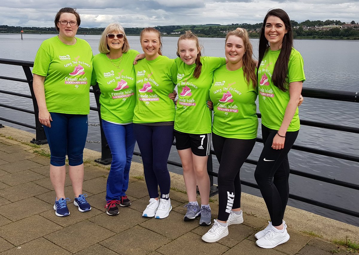 JacqsH1's tweet photo. A very different @FoyleHospice walk this year but we still had so much fun 🥰
Our Foyle Hospice walk 2020, lockdown style 💚

#lockdownstyle #girlsingreen #goingthesocialdistance https://t.co/JwK81ISccE