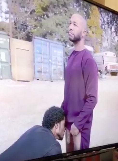 CaptainFleek's tweet photo. I knew dude look familiar he was on B.E.T.’s Ruthless now he on #PValleyStarz with hair not getting his dick sniffed like Yvette did Jody 🤣😂🤣 #starzTV #missmississippi #uncleclifford #diamond #mississippi #Mercedes #LaborDayAtl #ppoppin #MurdaNight #LaborDayWeekend #Mercedez https://t.co/lDkecmEig5