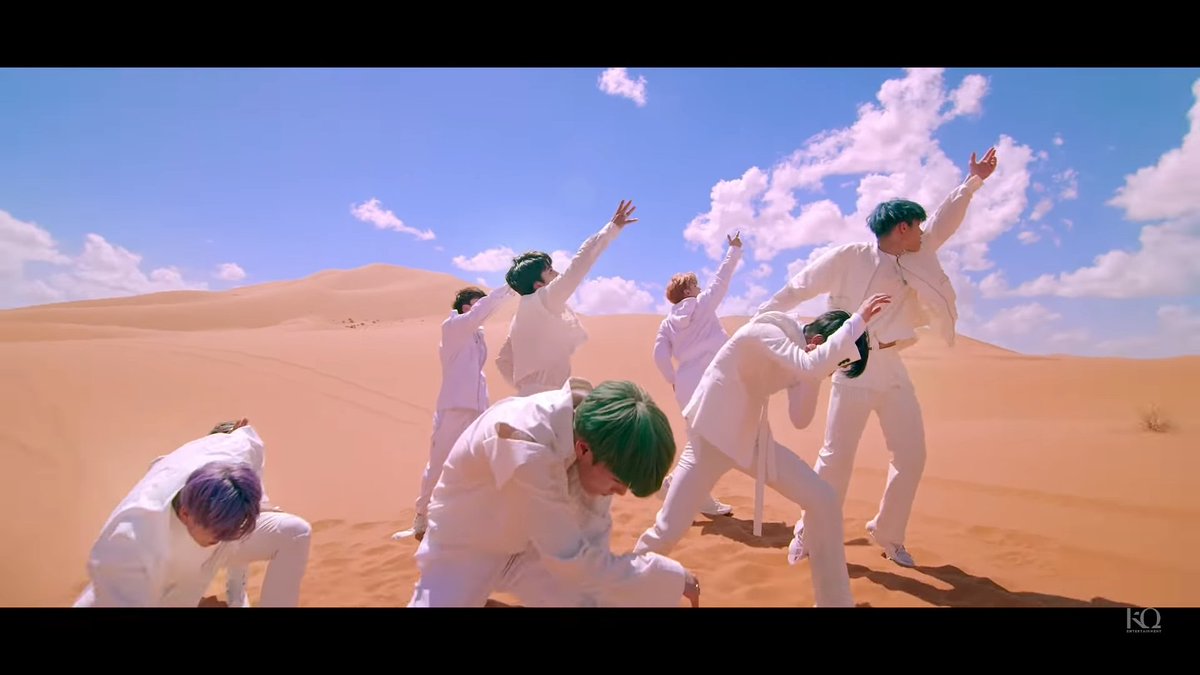 Their positions and moves while dancing are perfect though. Just look at these . #에이티즈    #ATEEZ  