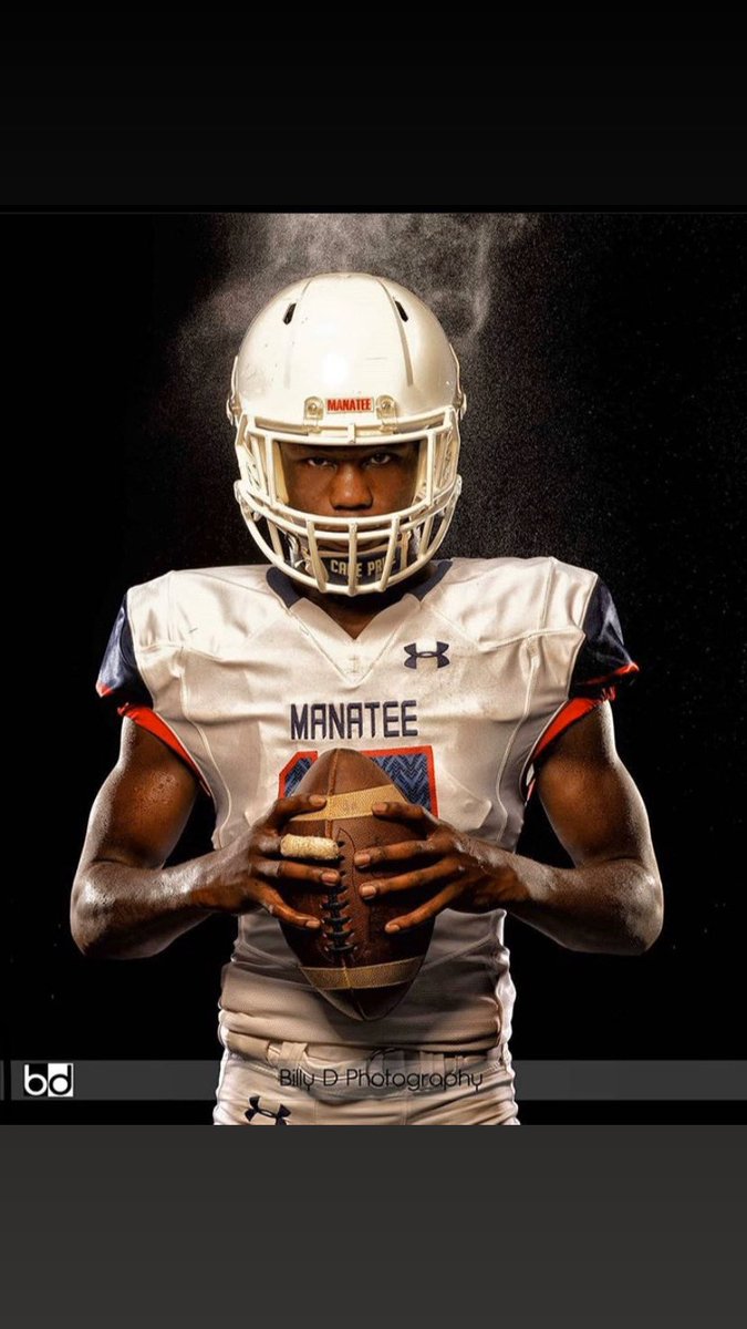 Ironej1's tweet photo. Senior szn giving it my all 💯#CANEPRIDE https://t.co/HOjTczqzLK
