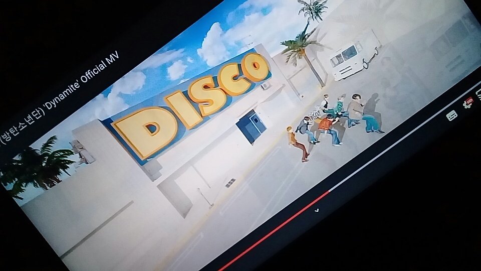 jjmykt0's tweet photo. Como van con el stream?๐
#StreamDynamite
#LArmy
#STREAMSFORYOONGI
#BTS_Dynamite
#BTS1onHot100
#BTS
#BTSARMY https://t.co/frGWV9TTSN