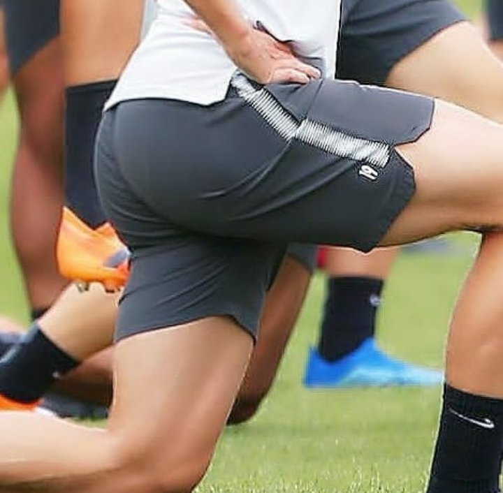 0eesa11's tweet photo. 😍🍑🍑🔥🔥🔥🔥🔥 https://t.co/LfzuoNg2zl