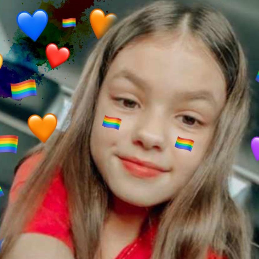 MahMeninas's tweet photo. ué achei que chamar as pessoas de gay era brincadeira!?
#maitehomofobica #fran2 https://t.co/wX2l4kt6Sl