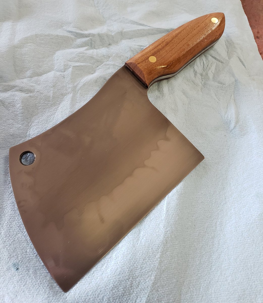 JoeGilliam20's tweet photo. #handmadecleaver #customcleaver #madeinwestvirginia #MadeinUSA @MeatManNate #panhandle_iron #gilliamknives #inwood,WV https://t.co/vXqcABTYfw