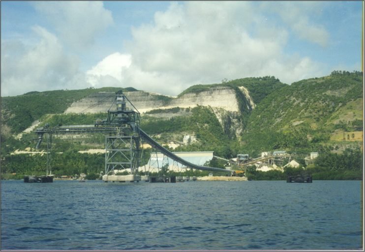 LOOK: Mines and Geosciences Bureau Region 7 says they issued an Ore Transport Permit to transport dolomite from Alcoy, Cebu to Manila for Manila Bay's white sand. Cebu Provincial Board Member John Ismael Borgonia says they were kept in the dark, no coordination was made w/ them.