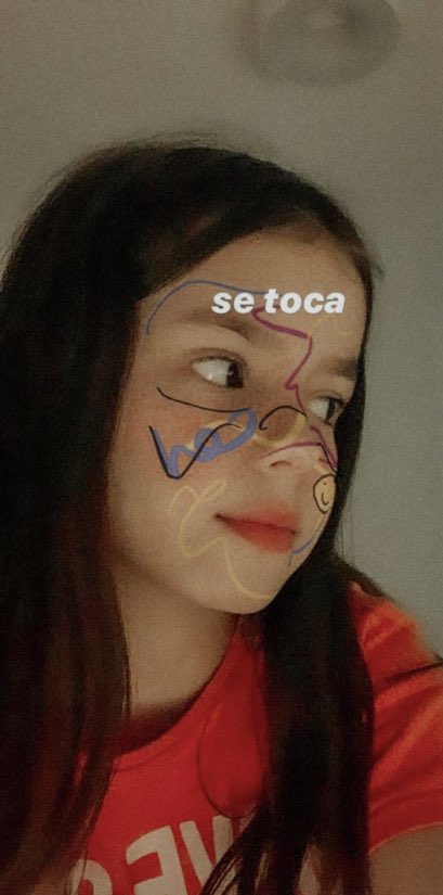 CanceladoraM's tweet photo. o que vocês acham de subir essas hashtags? ela conseguiu literalmente cancelar a mãe dela e estragar com a vida dela! quase ninguém mais gosta dela! ela fez merda,e agora vai pagar por tudo! #fran2 #maitehomofobica https://t.co/n6KhavsdHK