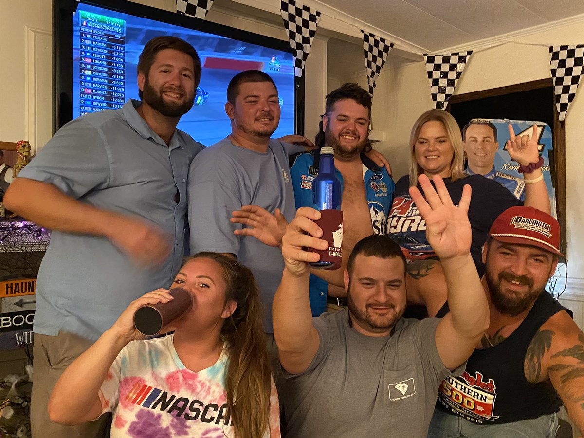 GamecockWilson's tweet photo. @TooToughToTame @NASCARONFOX @NASCAR @NASCARonNBC @RutledgeWood https://t.co/h0OwGYNN4q