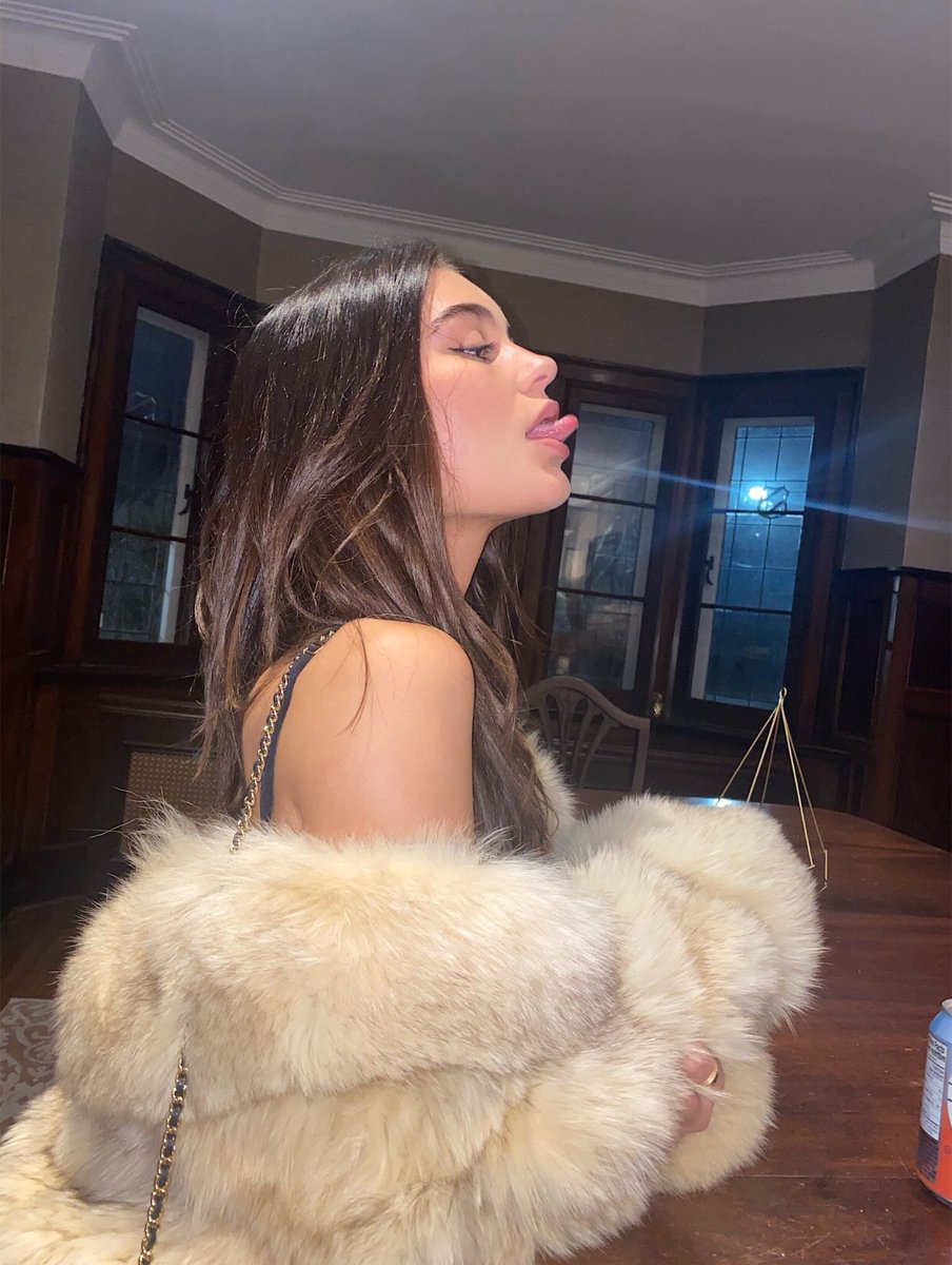 —• 𝑻𝒆 𝒉𝒊𝒄𝒆 𝒔𝒂𝒏𝒕𝒆𝒓𝒊́𝒂 𝒚 𝒕𝒖́ 𝒎𝒆 𝒔𝒊𝒈𝒖𝒆' 𝒑𝒆𝒏𝒔𝒂𝒏𝒅𝒐. 📿