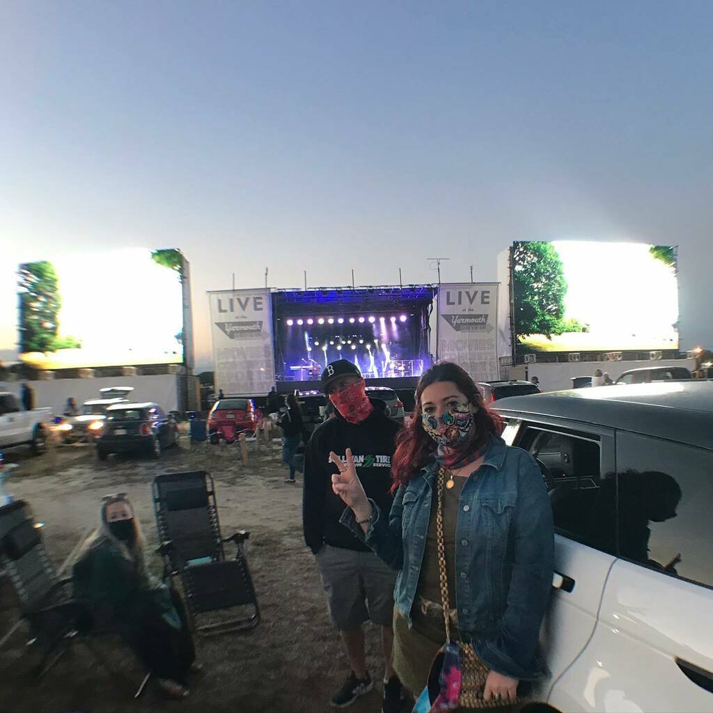 djdonuts617's tweet photo. Somehow we are at a concert in the year 2020 #maskon #driveintour @pinktalkingfish https://t.co/Gw7bgl0Hkl https://t.co/W7FVfwQM9M