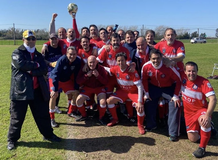 ChicagoFire_SPF's tweet photo. De cualquier ángulo la🔥 esta encendida y controlada. #vamosfire #sejuegaenquipo #jugamostodos #masasadosquetriunfos 
@PapifutbolSemi @VamosFire @CrewSpf @SpfLos @SpfGalaxy @NycSpf @minnesotauspf @dcunitedspf @FcdallasS @AtlantaUtd_SPF @HPapifutbol @NYC_FC_SPF https://t.co/npToXQY5b8