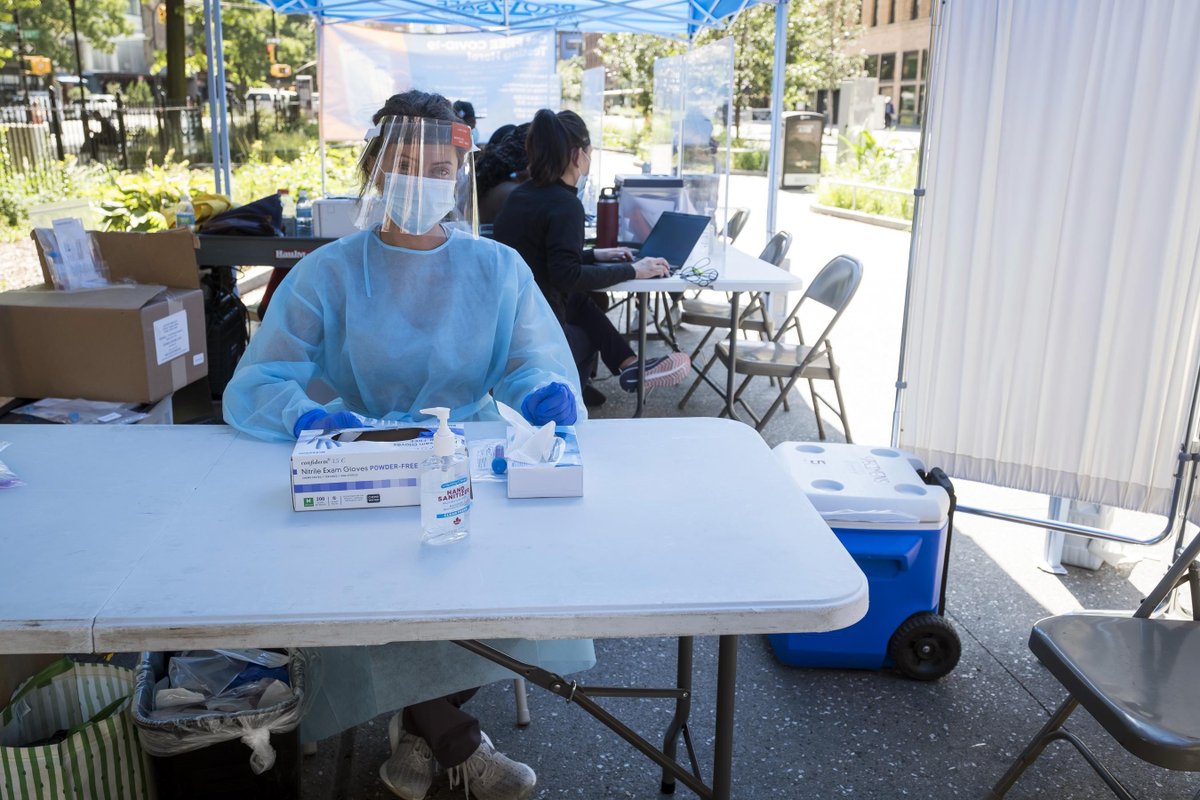 nycgov's tweet photo. Beautiful day to get a FREE COVID-19 test! This is how we continue to have one of the lowest transmission rates in the country. Text 'COVID TEST' to 855-48 to find a free testing location near you. https://t.co/SY2RGOksOn