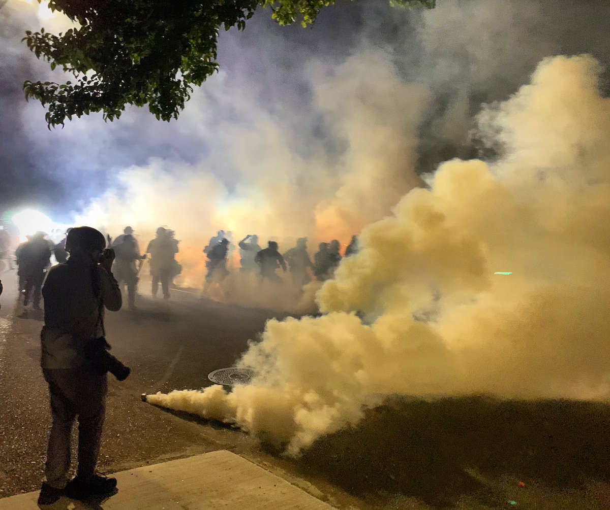 AimeeSitarz's tweet image. Day 100. #100daysofprotest #pdxprotest #acab #BlacklivesStillMatter