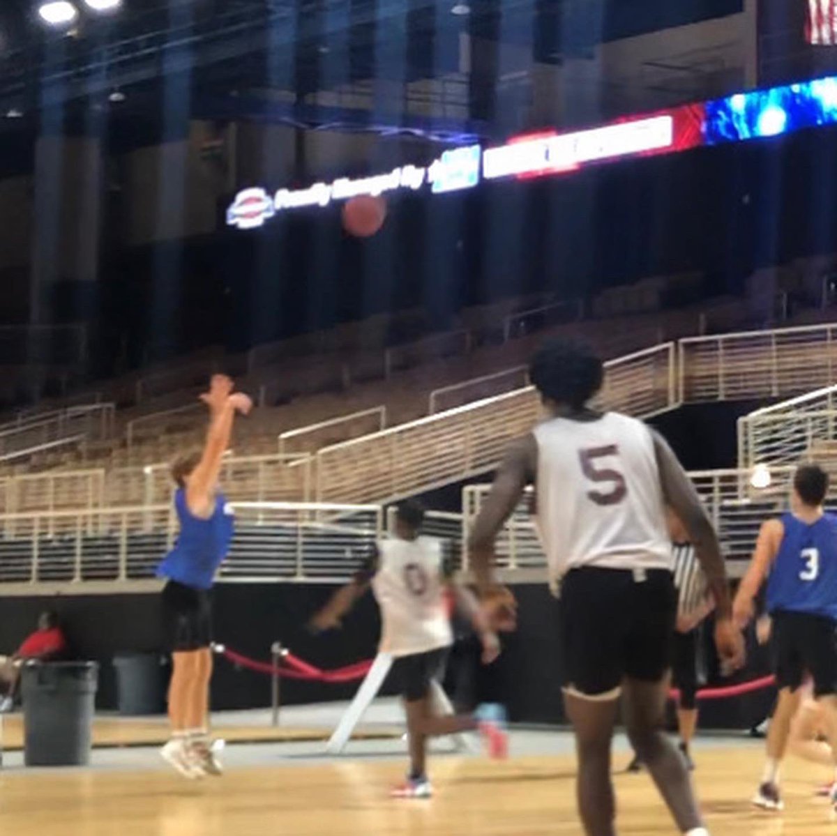 BollesBoys's tweet photo. Great weekend for these Bulldogs at FABC Team Camp. Finished 5-0 in the top division. Bobby Crouch avg 24.8 ppg 10.2 rpg and 7.8 apg, including a triple double in final game. @prephoopsfl @JustinBarneyTV @ThePrepZone @JAX_MBB @UNFBBALL @FABCHoops @JakePerper @YaleCoachSimon https://t.co/QS8O7GVJqR