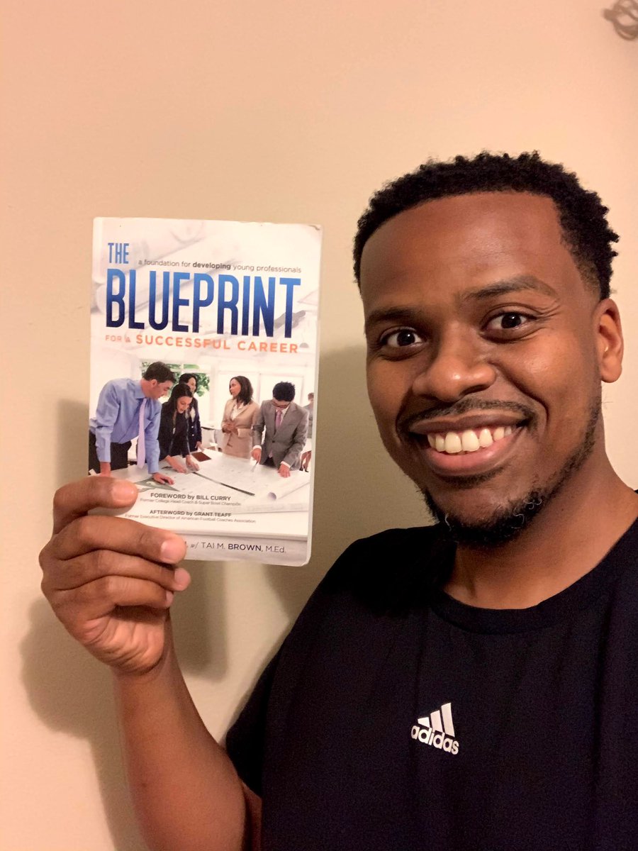 Ed_Jones2's tweet photo. READ BY ED!
S/o to @GMidge1981 for creating the #ReadByEd logo!
Tonight’s book review is “The Blueprint” by @W_Baggs w/@TaiMBrown.
Incredible resource for young professionals & those looking to develop them.
https://t.co/CiqdGz903t
#ReadByEd #BlackMenRead #ReadersAreLeaders https://t.co/gPmwoWx54Z
