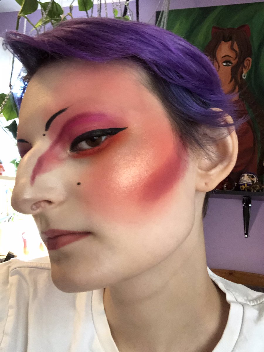 fullfringal's tweet photo. Pink dreamy skies
✨💖🌸🌺💗🍓💋🎀❣️✨
#makeup #makeupoftheday #muotd #editorialmakeup #creativemakeup #artmakeup #artisticmakeup #makeupisart #makeupfirstnegativitylast #makeuplook #makeuplooks #BHCosmetics #colorfulmakeup #pink #pinkmakeup https://t.co/kRXw4d0RL3
