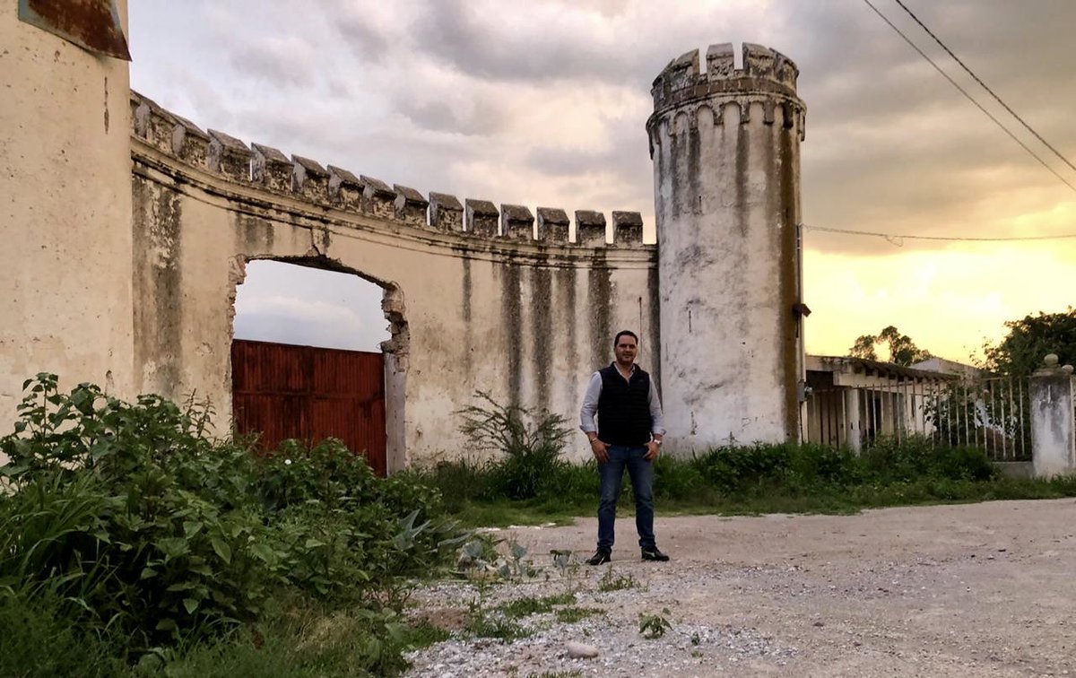 mmanuelmontesh's tweet photo. Nuestro municipio es un pueblo de mucha fe y tradición, es un gran destino para vivir una experiencia única recorriendo sus impresionantes haciendas, como en Santa Rosa La Finca.
#OrgulloColonense ✌🏻 https://t.co/JGsRmNBokh