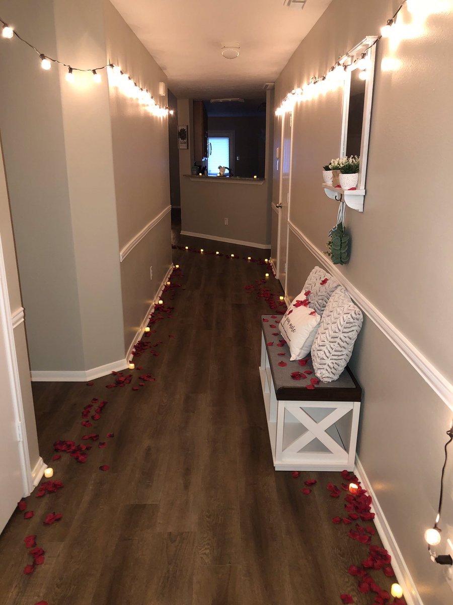 sarinamarie_'s tweet photo. I said YES to forever with you ❤️ https://t.co/7XFxQ7rxk7
