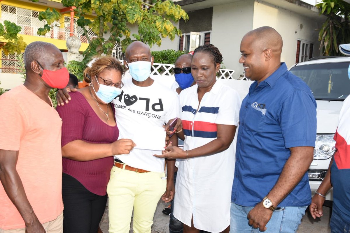 hugoagraham's tweet image. 5346 Votes 🗳. 
Final Count certificate✊🏾. 

Dear 5193,
Who didn’t vote for me...
I will work to earn your trust. My work is not just for those who voted in my favor, it is for the benefit of all. 

#onejamaica