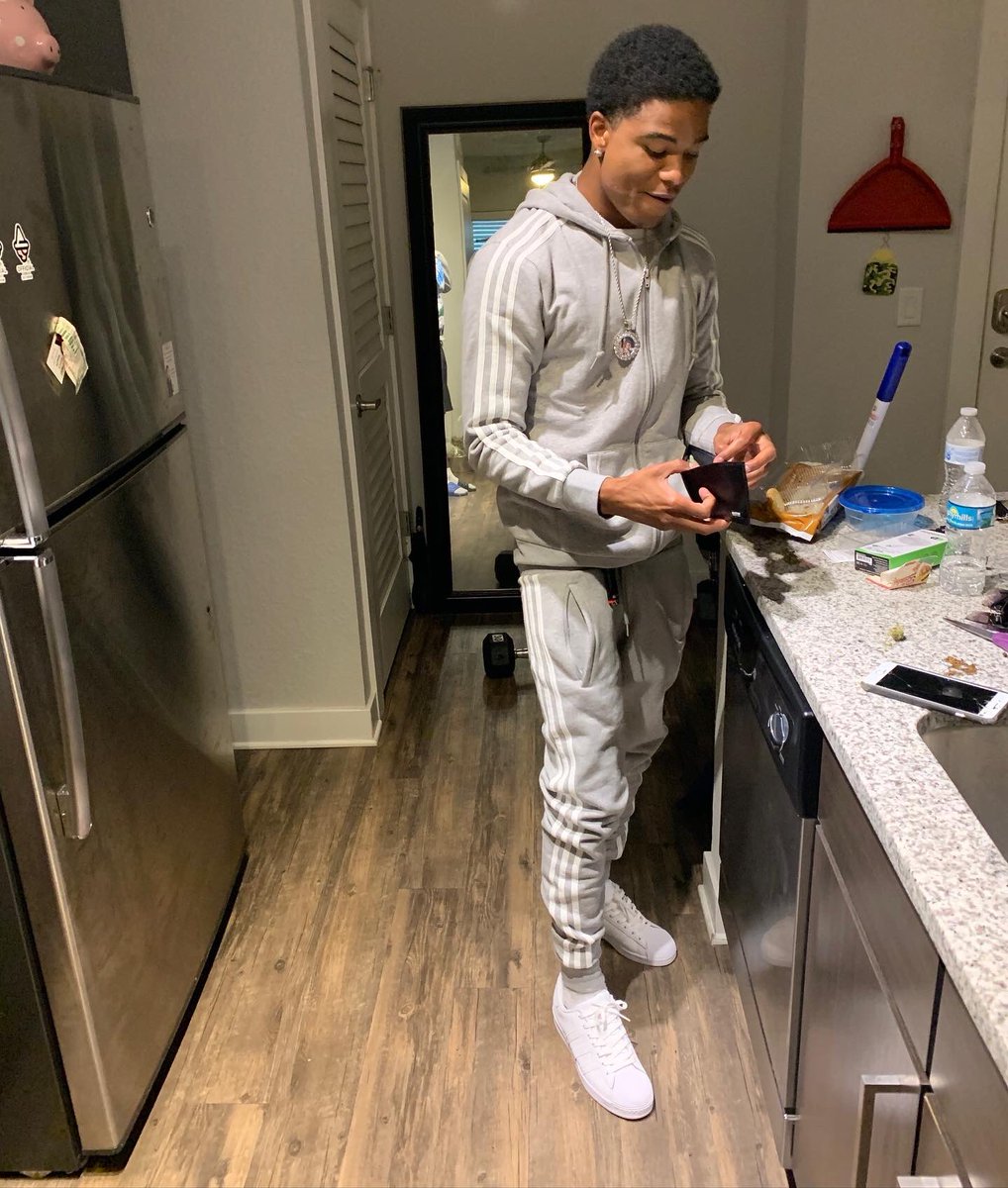 ElzTay's tweet photo. Line Em up Adidas suits ‼️‼️‼️ https://t.co/tRduI51vJC