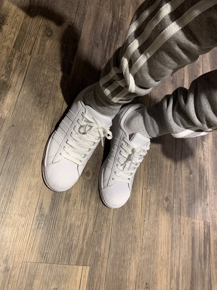 ElzTay's tweet photo. Line Em up Adidas suits ‼️‼️‼️ https://t.co/tRduI51vJC