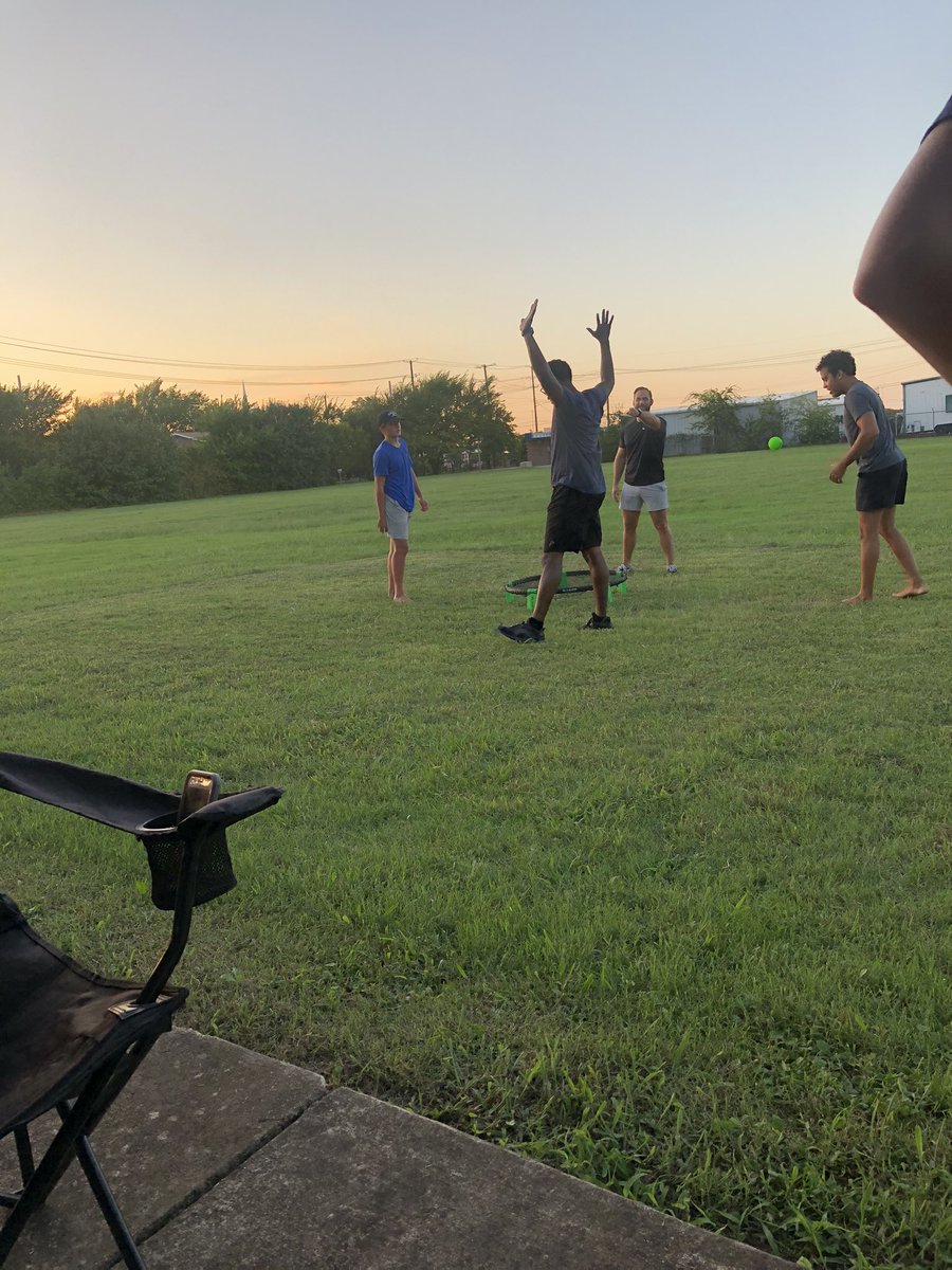 LTCGarland's tweet photo. This right here!! Man I love seeing Jesus do what He do!! https://t.co/G35eZzzSp6
