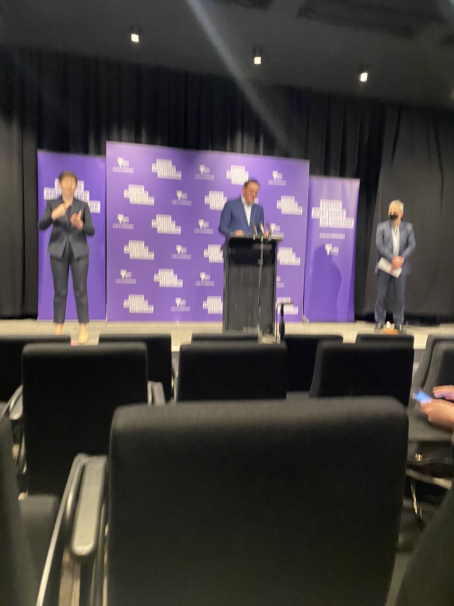 “To go from 725 cases to 41 in a month shows this strategy is working” Premier <a href="/DanielAndrewsMP/">Dan Andrews</a> says <a href="/abcmelbourne/">ABC Melbourne</a> #springst