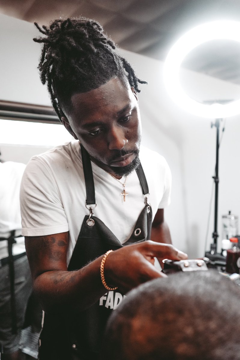lynnestouch's tweet photo. Video dropping soon 👀 ✂️💈 https://t.co/MsaTxCzeXJ