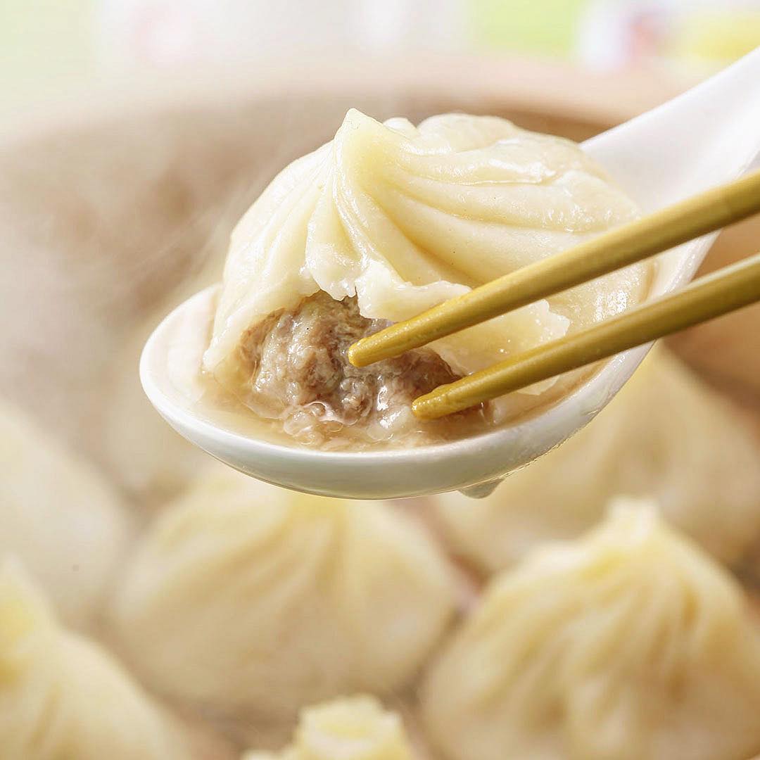 cloqu2's tweet image. With Northern Cafe expansion into key #WestLA areas from Brentwood to Westwood, consistently reliable Chinese fare like noodles and dumplings are now available west of Downtown L.A. 

source/ discoverlosangeles.com
image/ postmates.com

Follow us on 👉🏻👉🏼👉🏽👉🏾👉🏿 @cloqu2