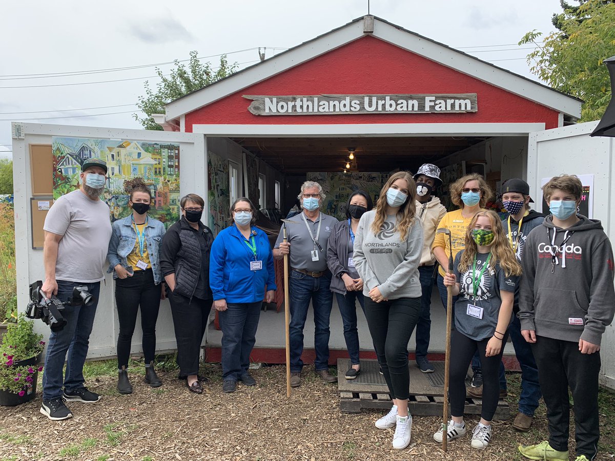 Thank you from the Northlands Edmonton team to all who attended, shared their talents, volunteered, or worked the inaugural Arts At The Farm. Thanks to @EPCOR, @AlbertaCulture, and the Alberta government for their support in helping us bring this event to life! #ABCultureDays