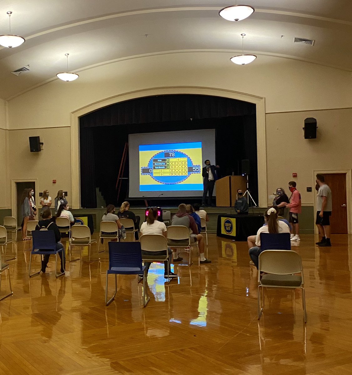 LU_activities's tweet photo. First day for Lasell Laser Welcome Weekend was fantastic! #laserpride #LLWW2020 π https://t.co/118p7Y6EGu