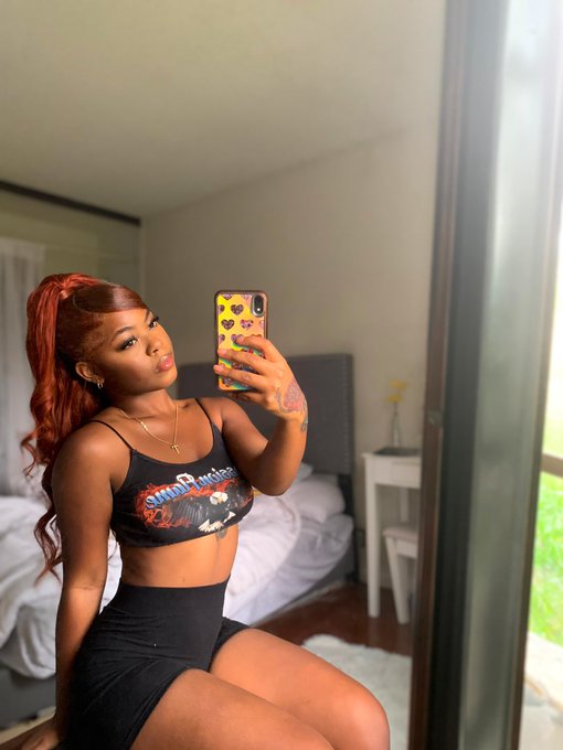 Watch t ☆ j's leaked NSFW photo on TwXstars