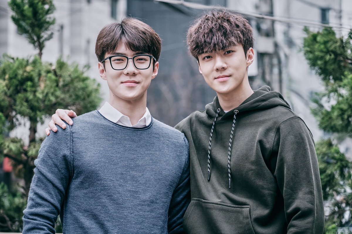 oohsehby's tweet photo. Ngga kerasa ud 2 tahun aja huhu kobam pas dikasi dua Sehun pusing plus engap wkwk uri piyak 💖💖
#2YearsofDokgoRewind
#SEHUN https://t.co/S2fMNcRebB