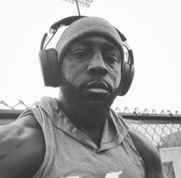 TheCoachLj's tweet photo. โIf you counted me out... youโd better count again... โ
#Godsplan #sundaycardio https://t.co/K0pNKOLh5W