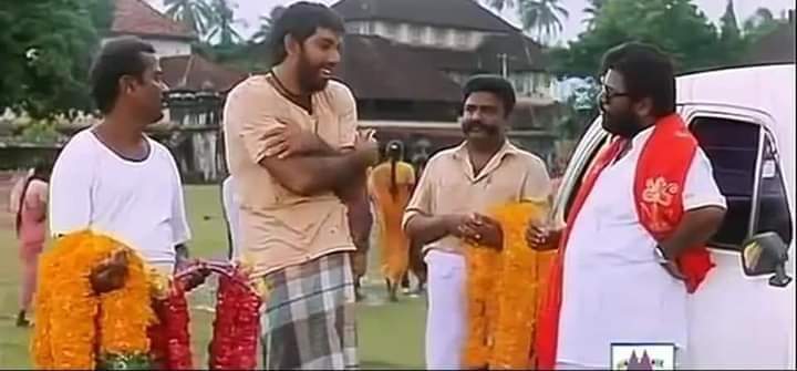 BS_Prasad's tweet photo. ஹந்தி ���ெரிந்தால் டாஸ்மாக்கில் குவாட்டர் இலவசம்ன்னு சொல்லி பாருங்க..

தமிழையே தெரியாதுனு சொல்லுவானுங்க!! 😂😂😂😂 https://t.co/eS4E40n6DC