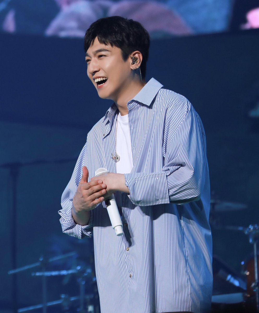 a thread of sungjin smiling, since we all miss him :')