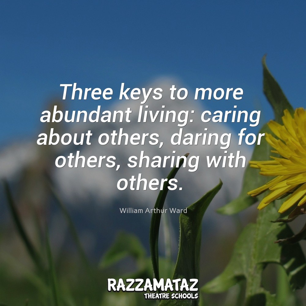 “Caring, daring and sharing” have a great week Razzers 💙🌟🌈

#mondaymotivation #qotd #dumfries #morethanjustatheatreschool #happymonday