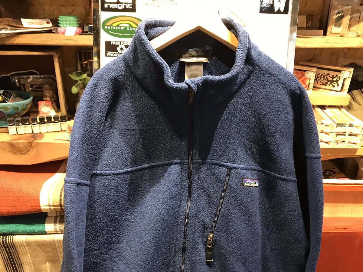 outsidekawasaki's tweet photo. USED PATAGONIA
Fleece Jacket
Size XXL
Price ¥9800+tax
レトロクラシックなシンチラ
肉厚なフリースで暖かい👍
機能性抜群!
サイズ合う方是非😊
#patagonia #パタゴニア #アウトドア #フリースジャケット #フリース #シンチラ #synchilla #ゴニアさん #used #古着 #川崎古着 #ユニセックス #川崎 https://t.co/Qc32CyiNTr