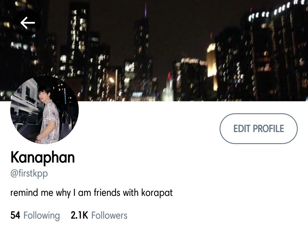 ctrlchngmn's tweet photo. 𝐠𝐡𝐨𝐬𝐭 𝐦𝐞 𝐧𝐨𝐭

A #NaMon AU where Chimon attempted to ghost his new found victim, Nanon. However, the tables have turned and he was left devastated. https://t.co/6i73IQSNj9