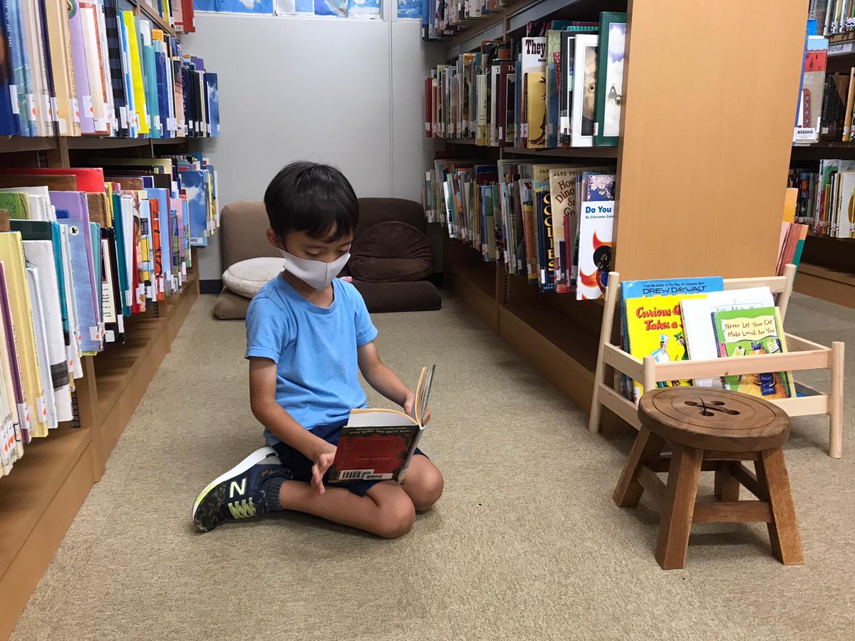 MontessoriTokyo's tweet photo. Back to school, and making great use of all available spaces #WeAreMST #MSTresponsibility #MSTteamwork #MSTrespect https://t.co/TDhT8506OI