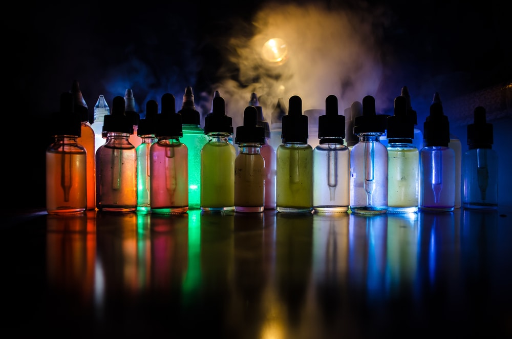 Best Blue Raspberry Vape Juice 

Vaping products are electronic devices that people use to produce an aerosol that contains nicotine, flavorings, and other chemicals.

puffcity.com/blog/2020/09/0…